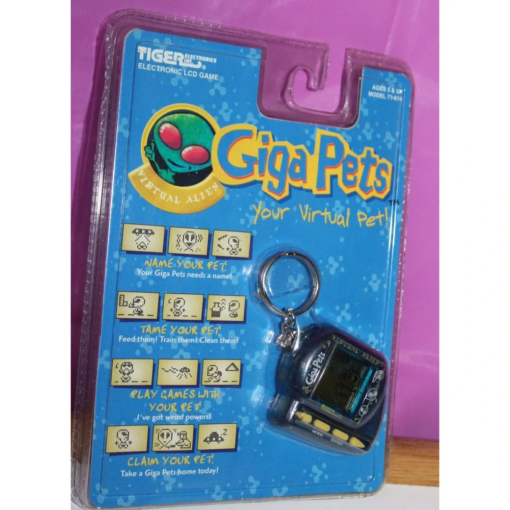 Tiger Electronics Giga Pets Virtual Alien Vintage Interactive Toy 1997 Sealed